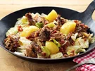 Rezept: Bayerische Pfanne mit Schweinebraten, Klößen, Kraut und Schwarzbiersoße Bild Nr. 2957 Bayerische Pfanne mit Schweinebraten, Klößen, Kraut und Schwarzbiersoße - Rezept - Bild Nr. 2957