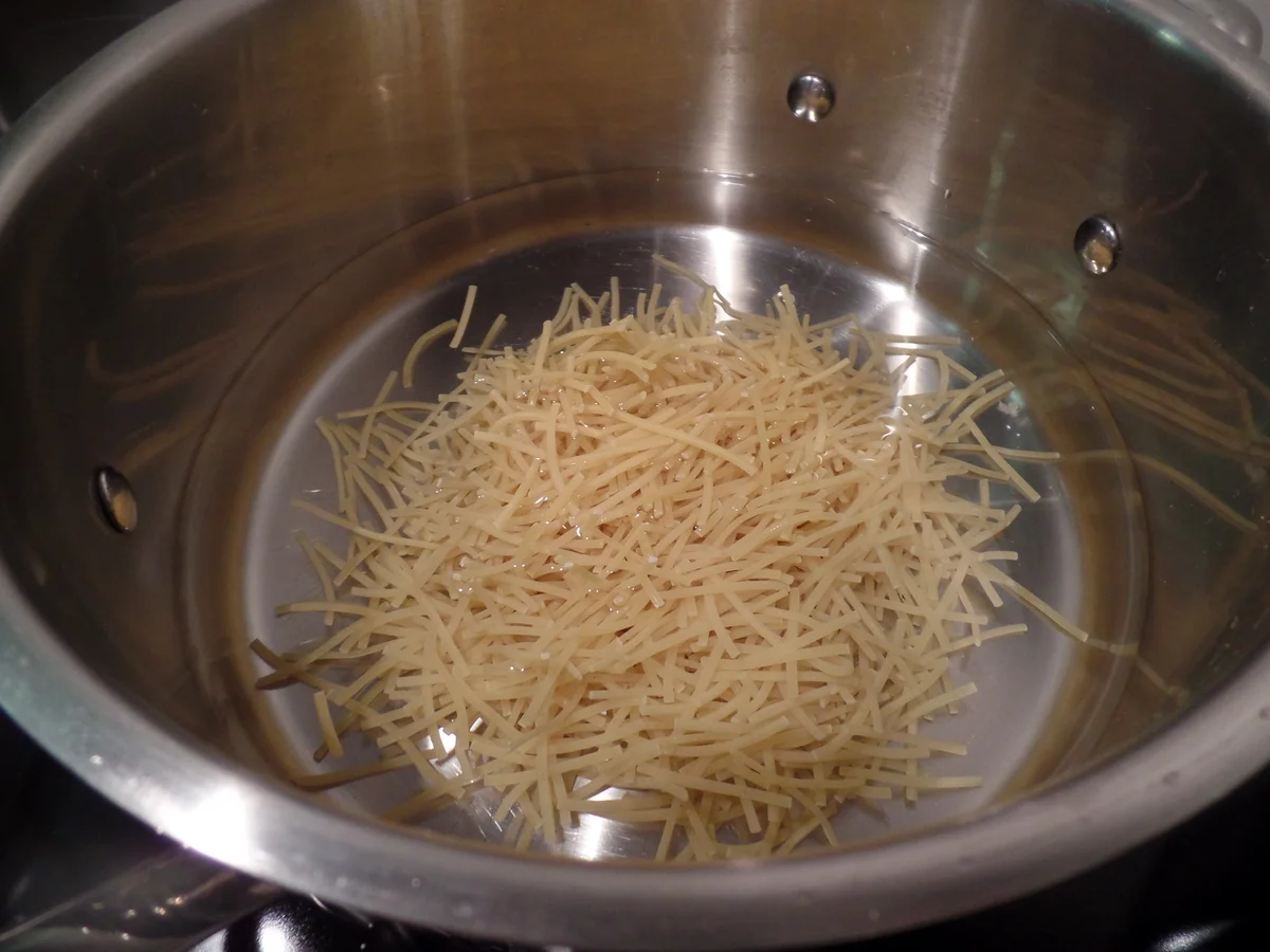 Asia-Nudelsuppe - Rezept - Bild Nr. 2981