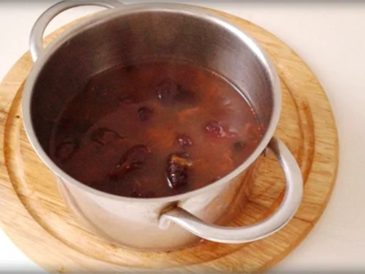 Gebackener  Apfel- gefüllt  mit Cranberry, Pflaumen und  Sultaninen - Rezept - Bild Nr. 2982