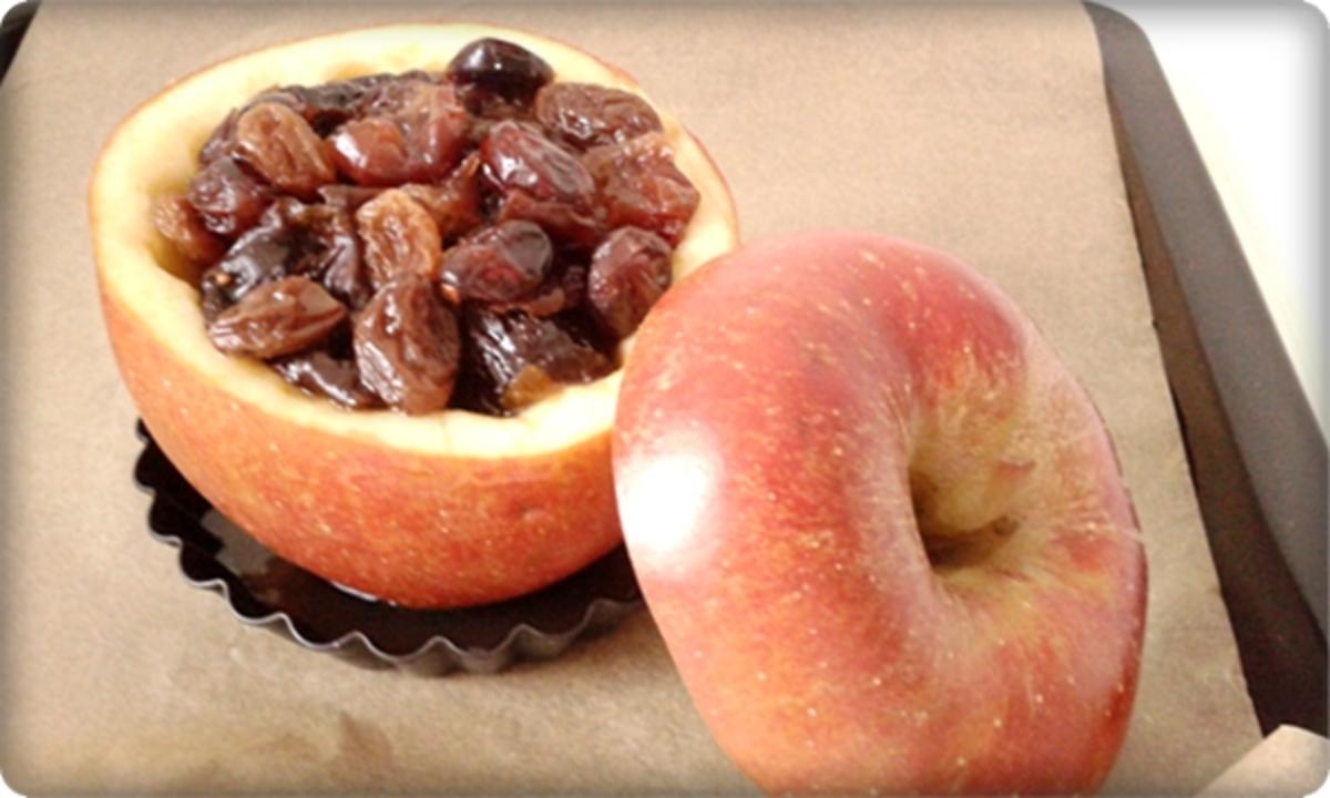 Gebackener  Apfel- gefüllt  mit Cranberry, Pflaumen und  Sultaninen - Rezept - Bild Nr. 2983