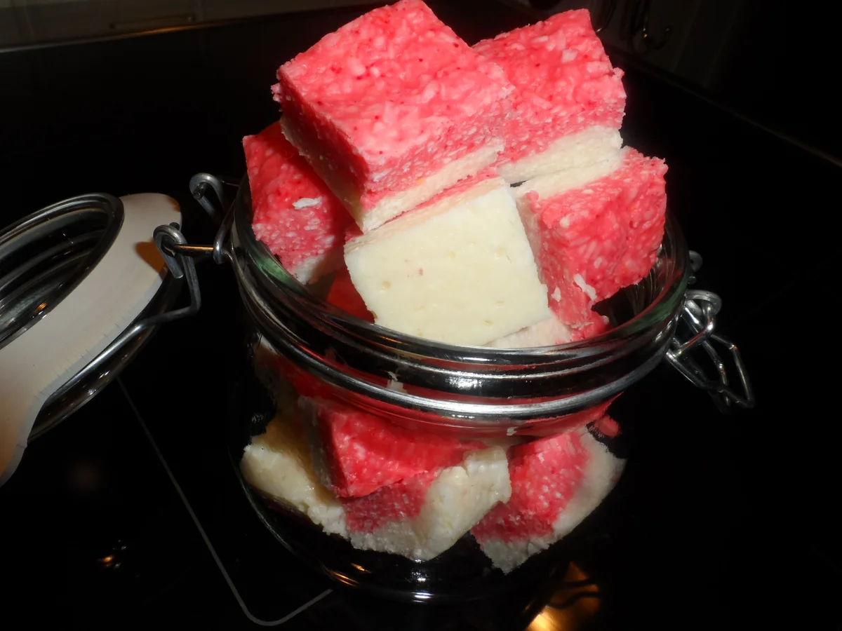 BiNe` S KOKOSWÜRFEL - Rezept - Bild Nr. 2992