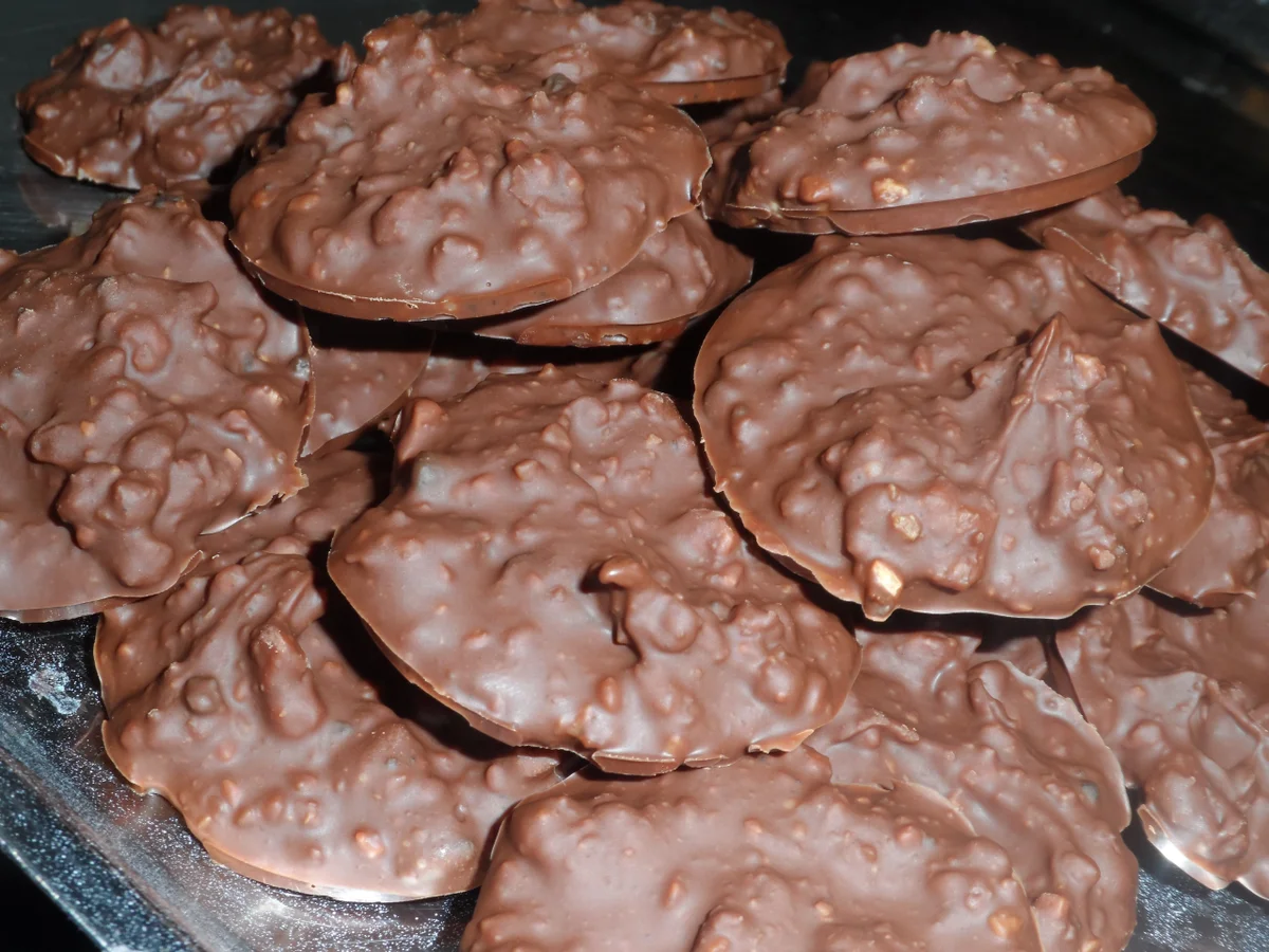 Rezept: BiNe` S KROKANTKEKSE Bild Nr. 2981 BiNe` S KROKANTKEKSE - Rezept - Bild Nr. 2981