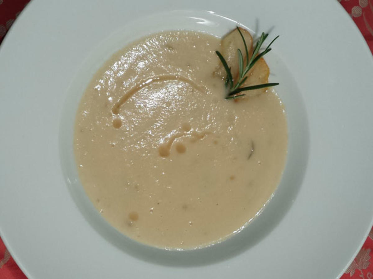 Pastinaken-Birnen-Süppchen Rezept von Das perfekte Dinner