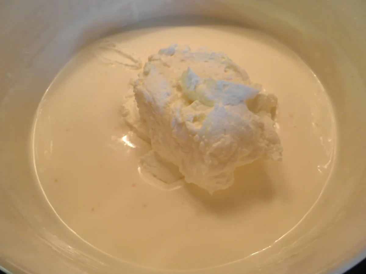 Kleine Quark - Sahne - Torte mit Gewürz - Orangen ... (Winter/Weihnachts - Torte) - Rezept - Bild Nr. 3039