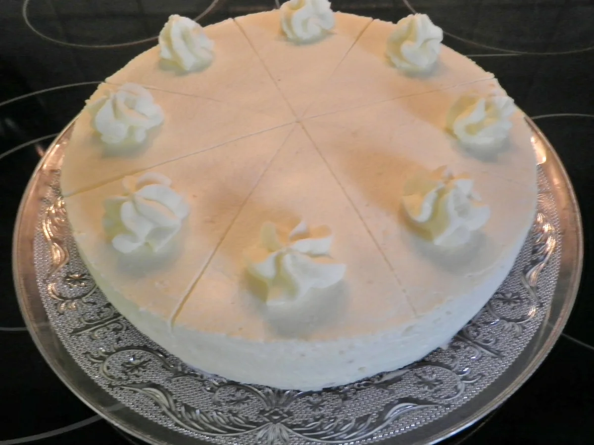 Kleine Quark - Sahne - Torte mit Gewürz - Orangen ... (Winter/Weihnachts - Torte) - Rezept - Bild Nr. 3033