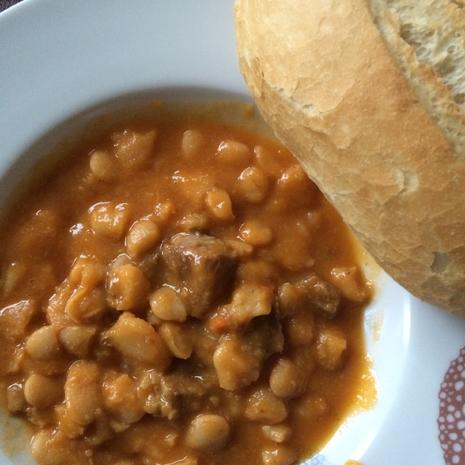 Weiße Bohnensuppe (säuerlich)