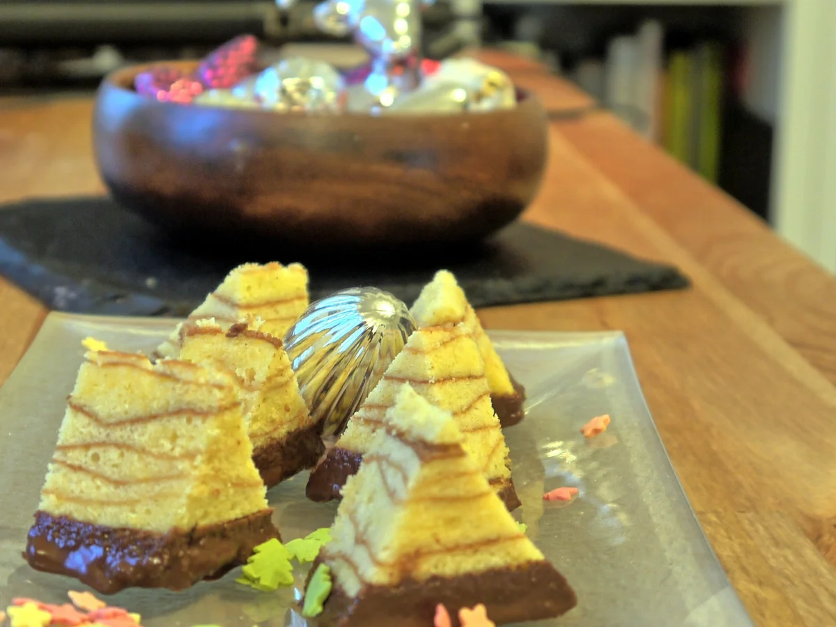 Rezept: Baumkuchenkonfekt Bild Nr. 3033 Baumkuchenkonfekt - Rezept - Bild Nr. 3033