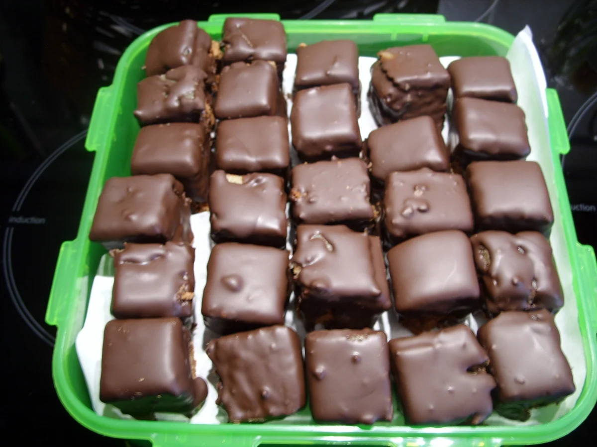 Keks & Co: Dominosteine - Rezept - Bild Nr. 3062