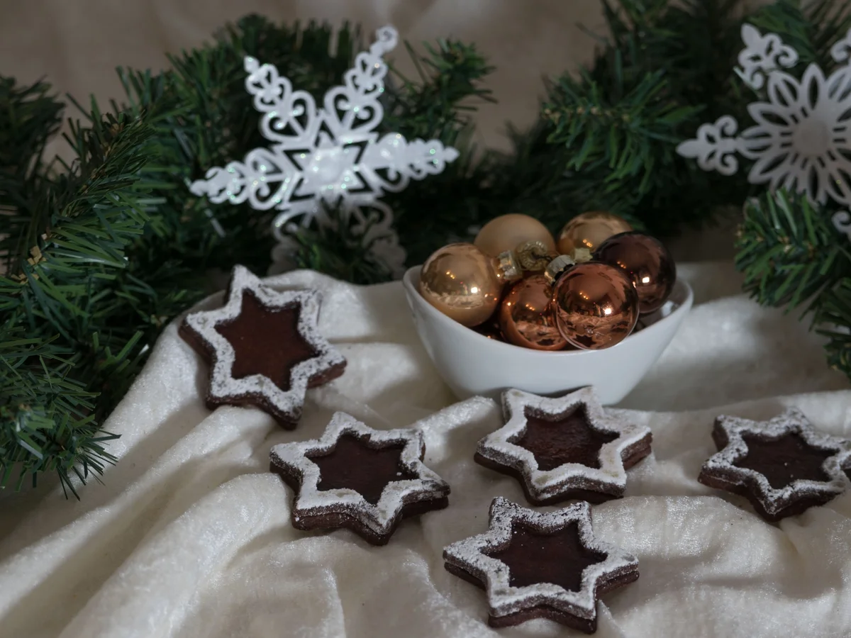 Rezept: Plätzchen: Schoko-Quitten-Sterne Bild Nr. 3496 Plätzchen: Schoko-Quitten-Sterne - Rezept - Bild Nr. 3496