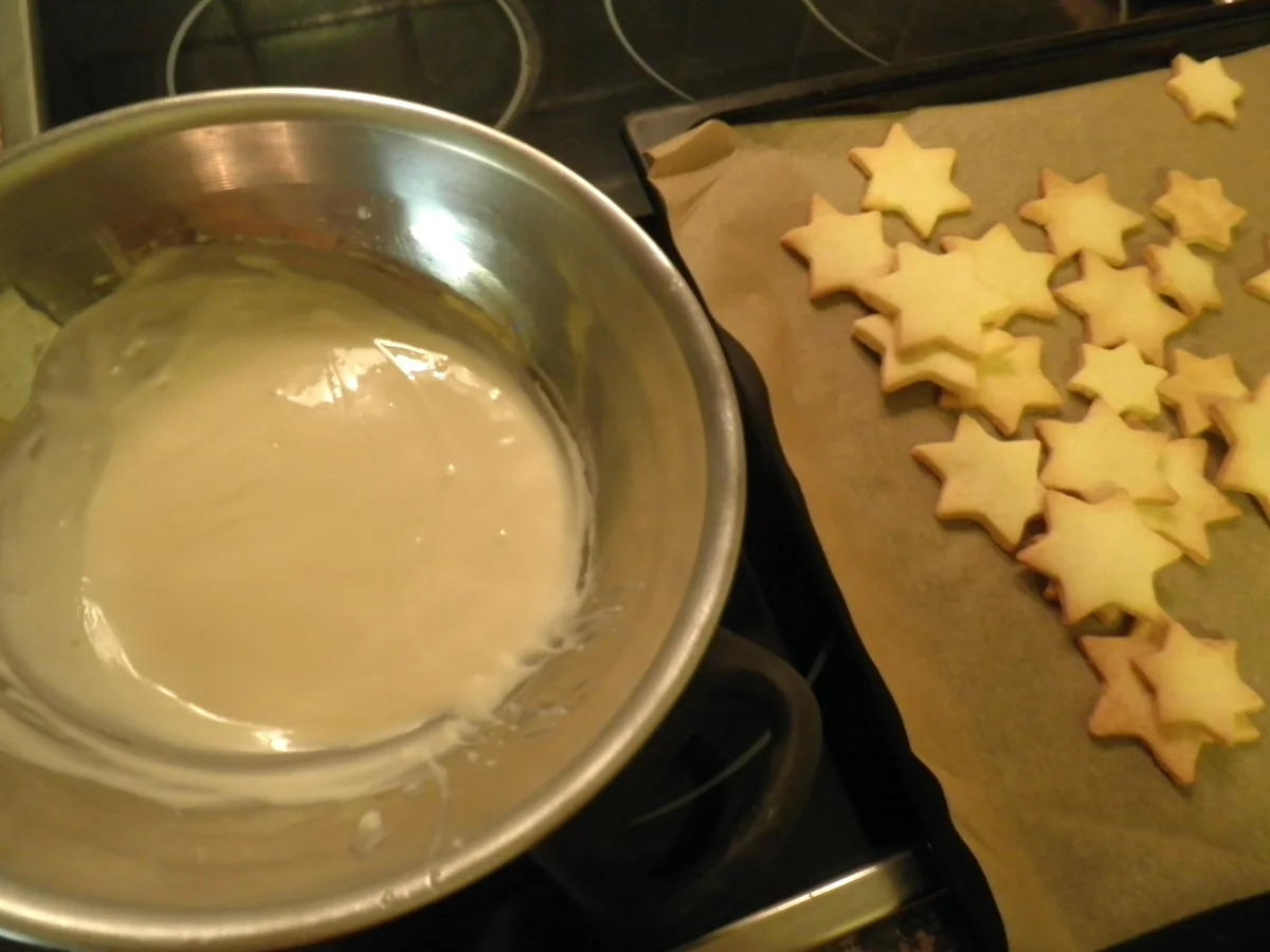 Rezept: Weihnachtshimmel ;-) ... einfacher Keksteig Bild Nr. 3142 Weihnachtshimmel ;-) ... einfacher Keksteig - Rezept - Bild Nr. 3142