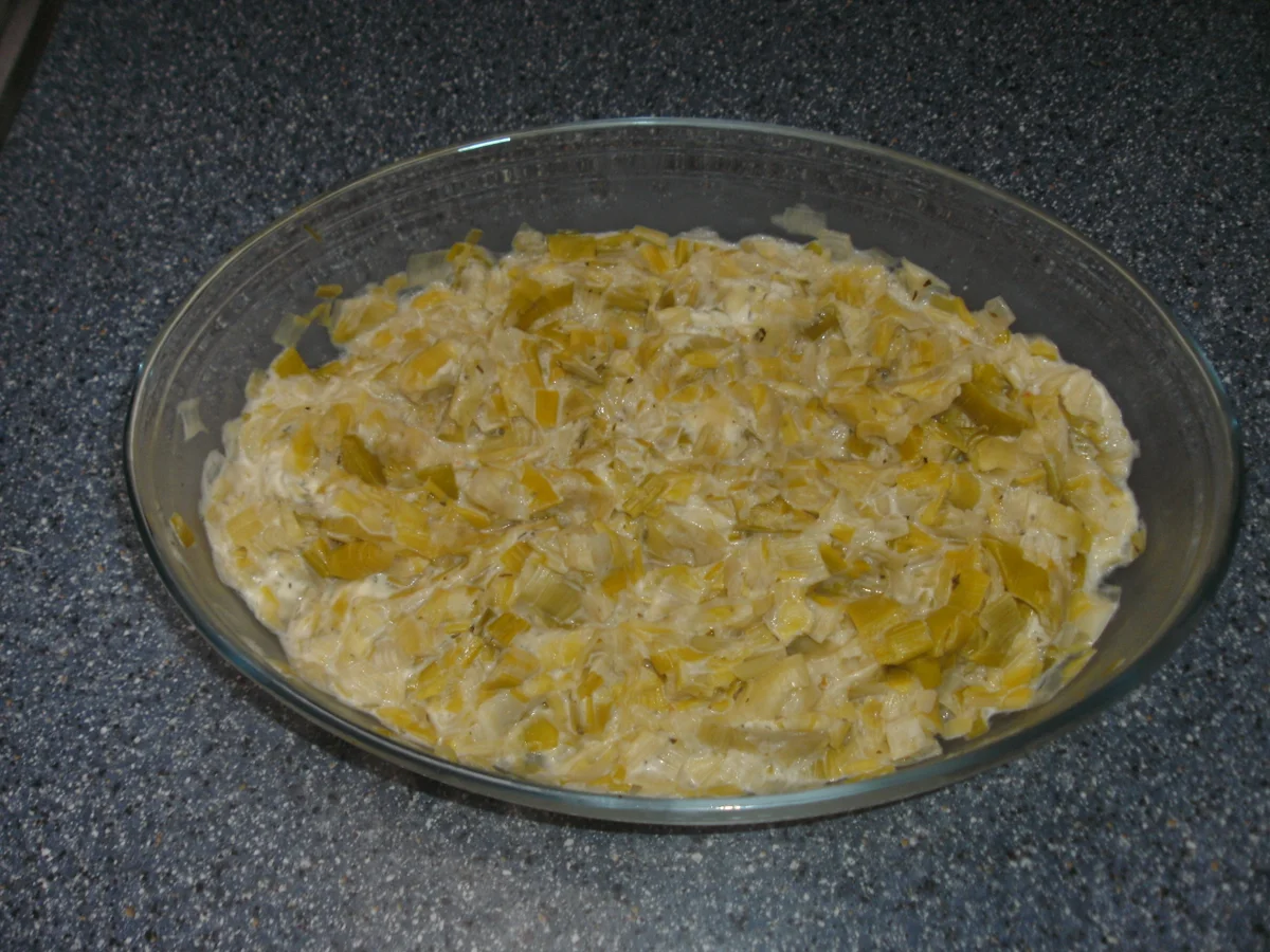 Rezept: Hackbällchen mit Lauchgemüse und Käse überbacken Bild Nr. 3136 Hackbällchen mit Lauchgemüse und Käse überbacken - Rezept - Bild Nr. 3136