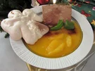 Lebkuchenparfait auf Fruchtspiegel mit Schneeengel - Rezept - Bild Nr. 3135