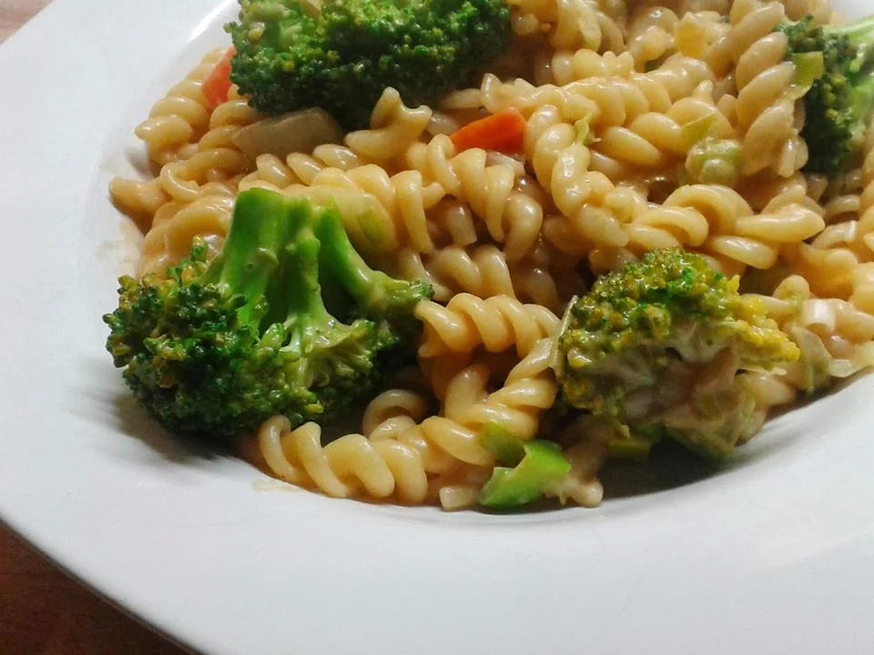 Rezept: Spirelli mit Erdnuss-Sauce Bild Nr. 3144 Spirelli mit Erdnuss-Sauce - Rezept - Bild Nr. 3144