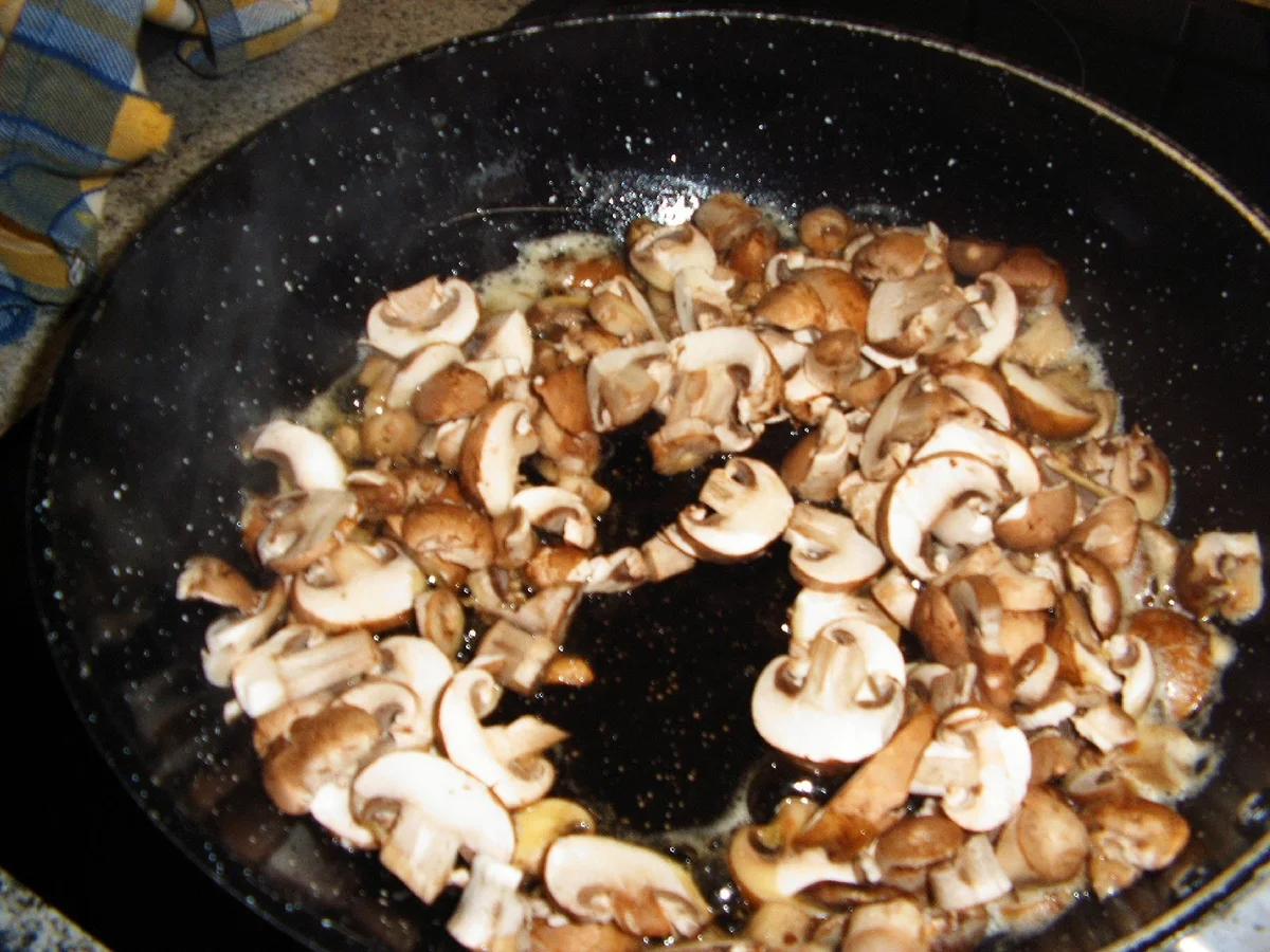 Rezept: Champignon-Schinken-Spätzle Bild Nr. 3153 Champignon-Schinken-Spätzle - Rezept - Bild Nr. 3153