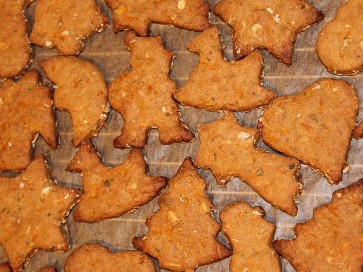 Rezept: Bärlauch-Plätzchen ~Hundekekse~ Bild Nr. 3178 Bärlauch-Plätzchen ~Hundekekse~ - Rezept - Bild Nr. 3178