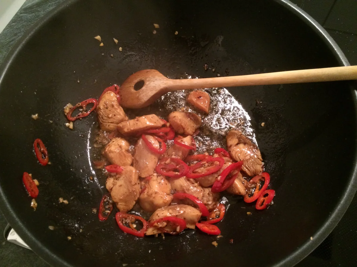 Hähnchenbrust Gong Bao Style - Rezept - Bild Nr. 3210