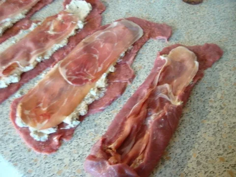 Rinderrouladen "Italienische Art" - Rezept - Bild Nr. 3310