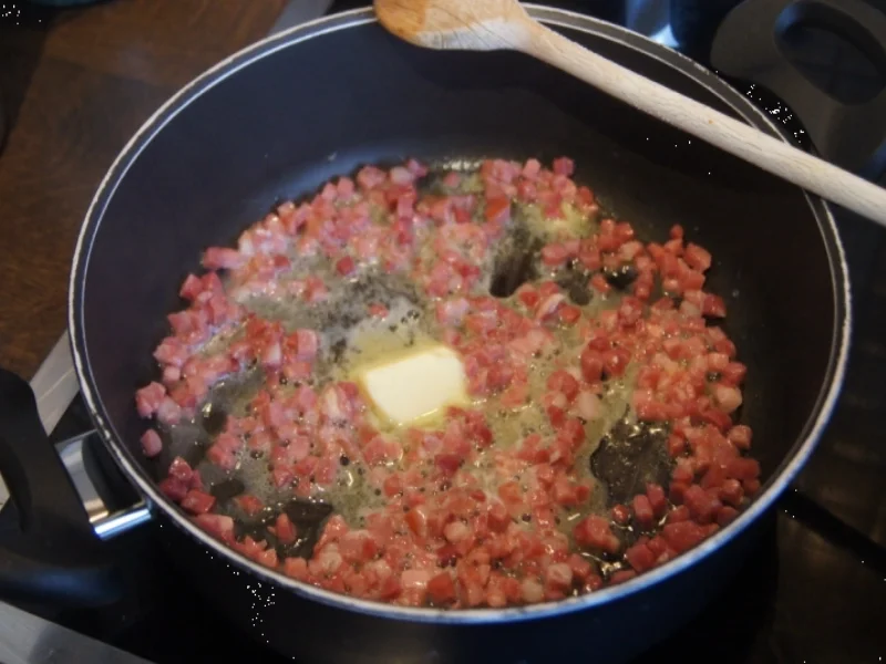 Rezept: Buletten mit Süßkartoffelstampf und Rosenkohl Bild Nr. 3238 Buletten mit Süßkartoffelstampf und Rosenkohl - Rezept - Bild Nr. 3238