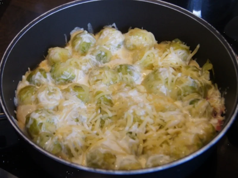 Rezept: Buletten mit Süßkartoffelstampf und Rosenkohl Bild Nr. 3240 Buletten mit Süßkartoffelstampf und Rosenkohl - Rezept - Bild Nr. 3240