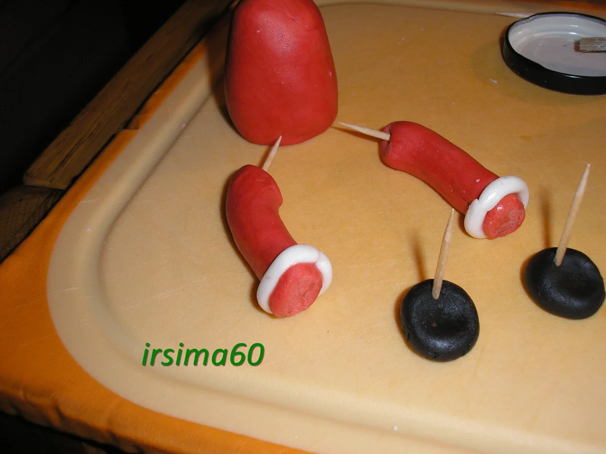 Backen/Torten: Weihnachtsmotiv Torte - Rezept - Bild Nr. 3239