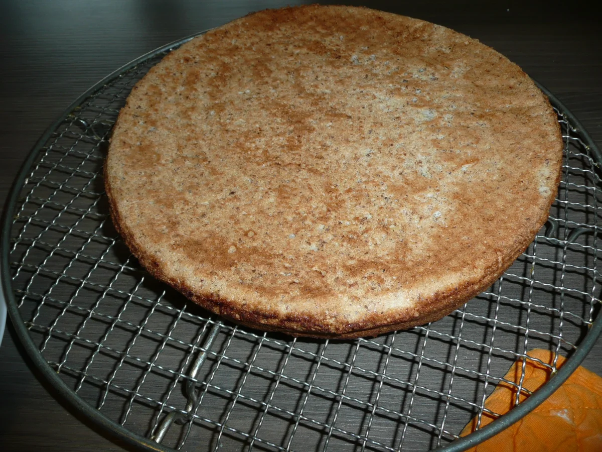 Weihnachtstorte: Walnuss Buttercreme - Rezept - Bild Nr. 3280