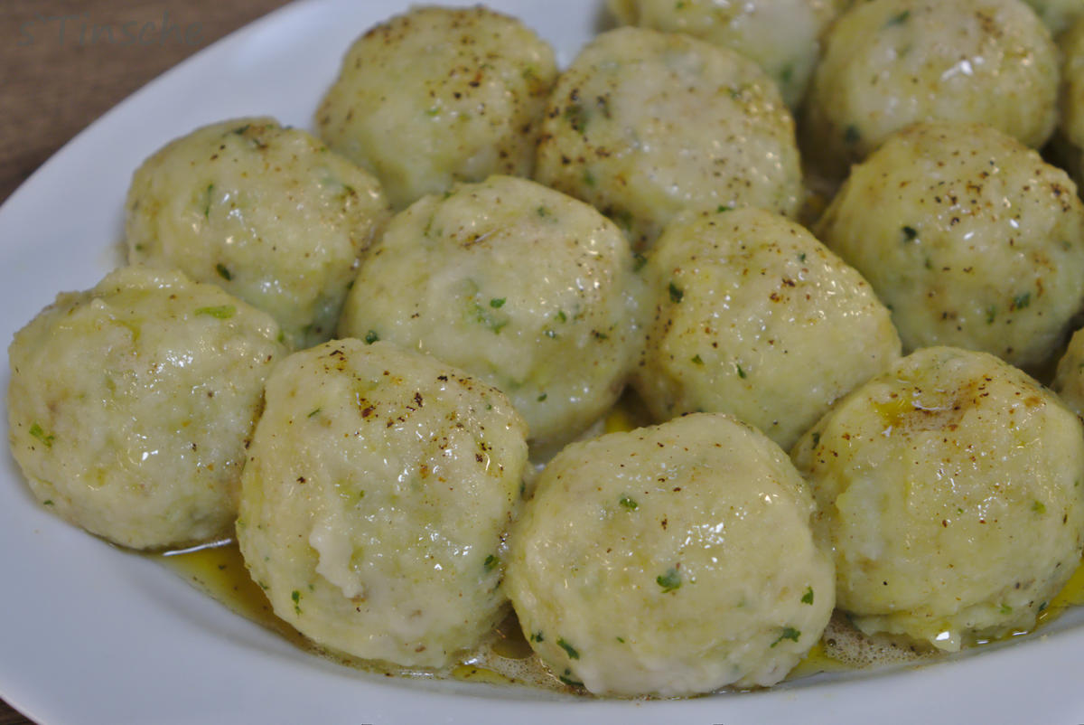 Kartoffelklöße/Knödel von Mama :-) - Rezept - Bild Nr. 3282