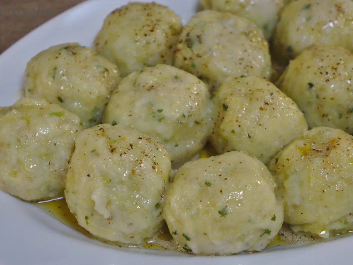 Kartoffelklöße/Knödel von Mama :-) - Rezept - Bild Nr. 3282