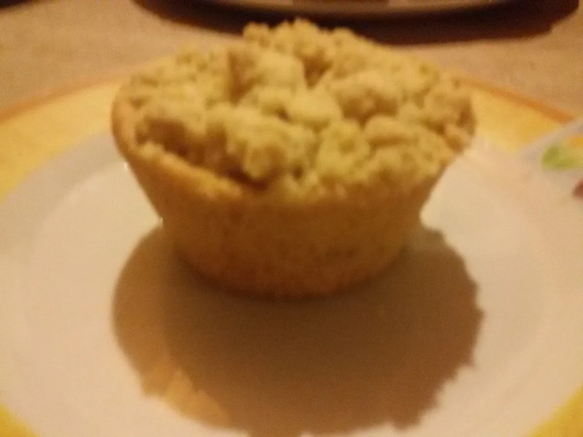 Rezept: Kirschtörtchen mit Streuseln Bild Nr. 3308 Kirschtörtchen mit Streuseln - Rezept - Bild Nr. 3308