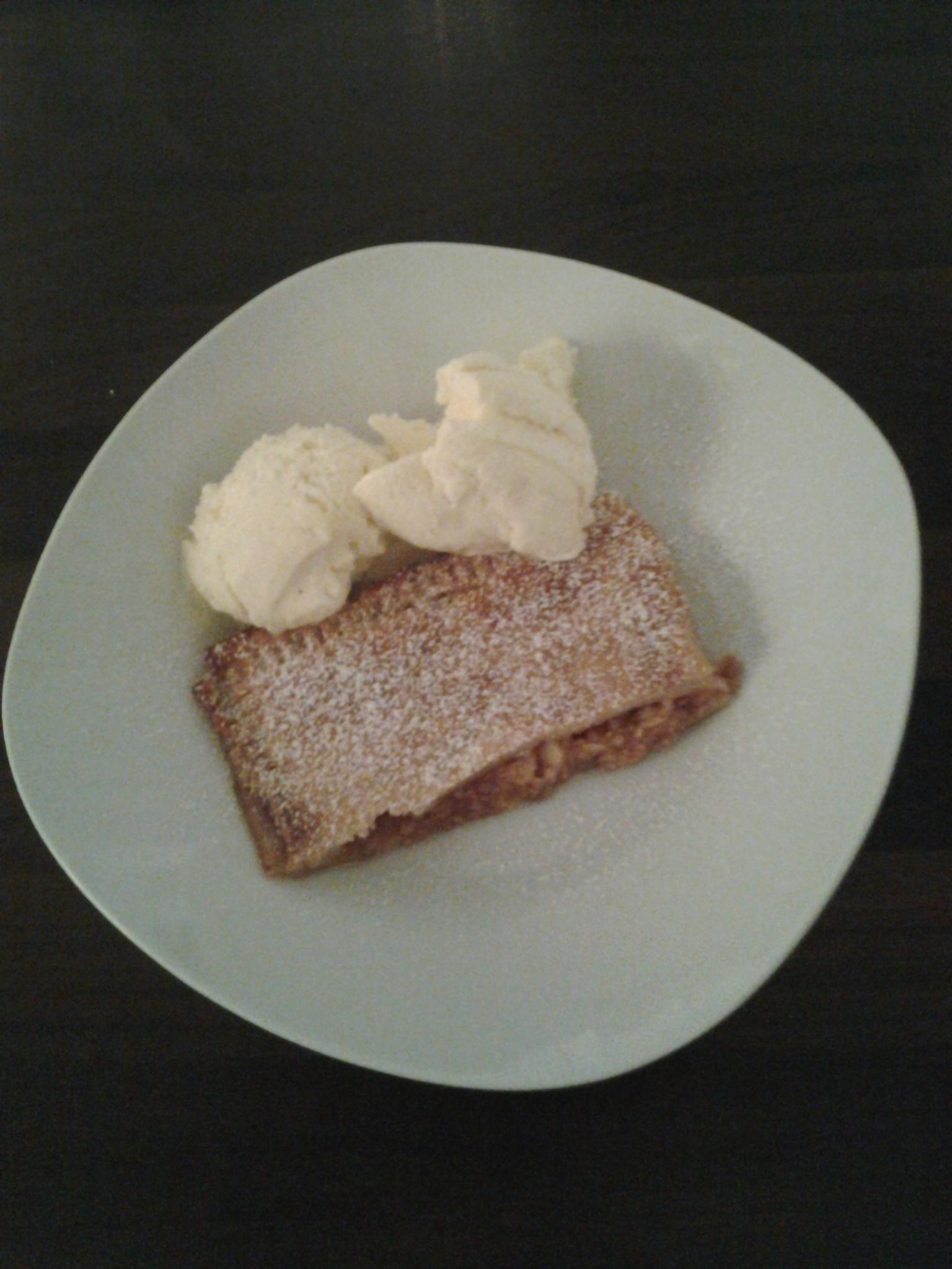 Bilder für Apfelstrudel mit Blätterteig (weizenfrei, laktosefrei) - Rezept