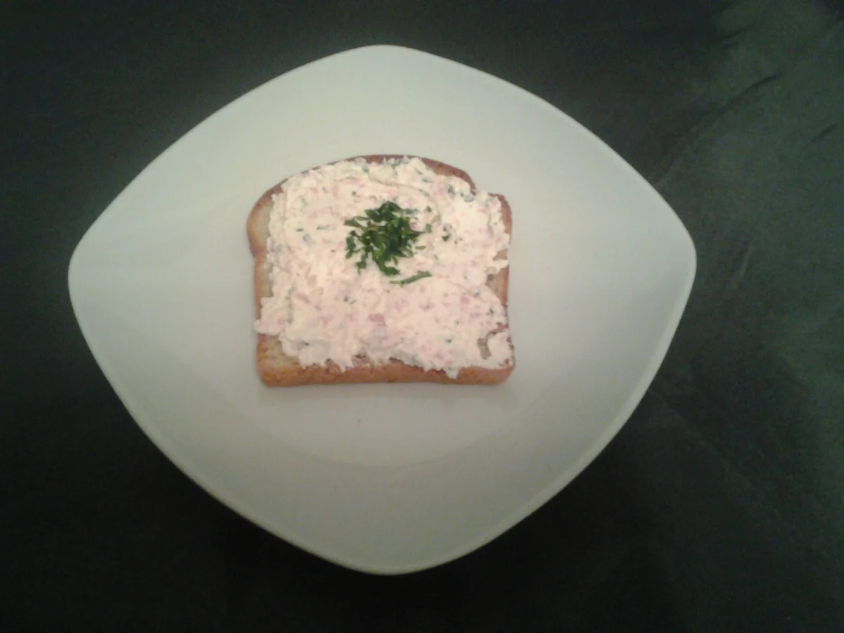 Aufstrich mit Frischkäse (laktosefrei) und Schinken - Rezept - Bild Nr. 3367