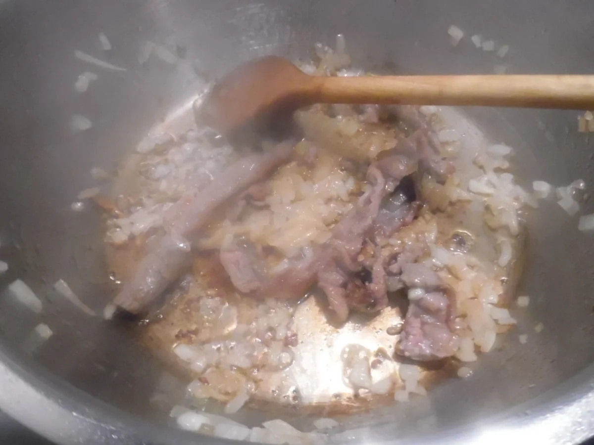 Rezept: Rehrücken mit Preiselbeersoße und Rahm-Waldpilzen Bild Nr. 3355 Rehrücken mit Preiselbeersoße und Rahm-Waldpilzen - Rezept - Bild Nr. 3355