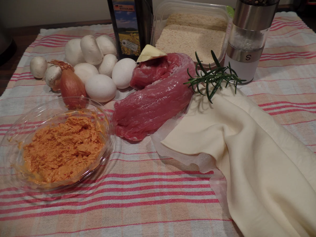 Rezept: Schweinefilet mit Champignons im Blätterteig Bild Nr. 3350 Schweinefilet mit Champignons im Blätterteig - Rezept - Bild Nr. 3350