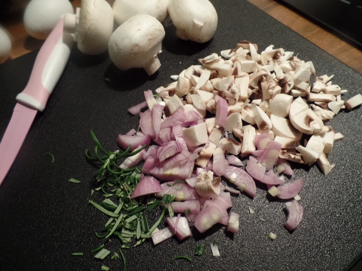 Rezept: Schweinefilet mit Champignons im Blätterteig Bild Nr. 3351 Schweinefilet mit Champignons im Blätterteig - Rezept - Bild Nr. 3351