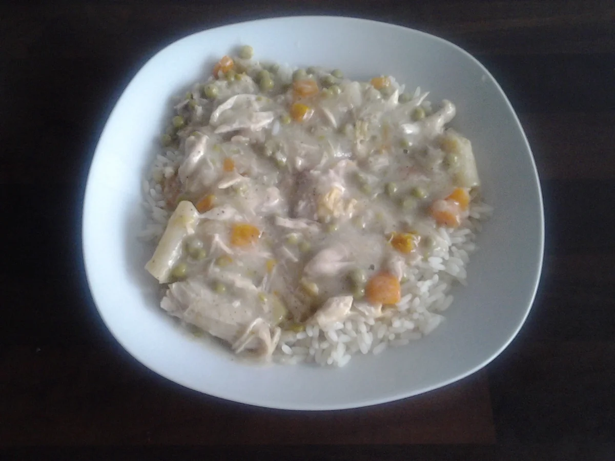 Rezept: Hühnerfrikassee (weizenfrei, laktosefrei) Bild Nr. 3359 Hühnerfrikassee (weizenfrei, laktosefrei) - Rezept - Bild Nr. 3359