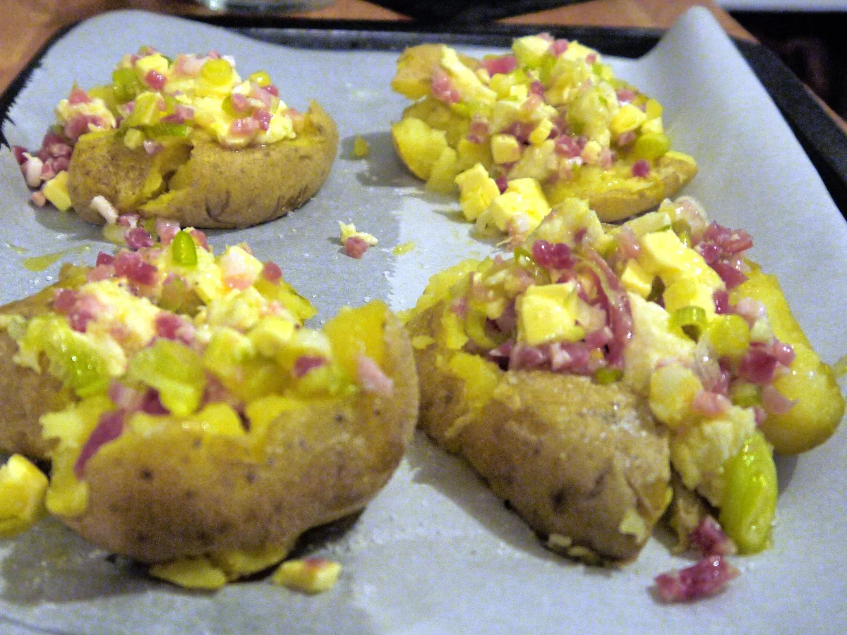 Mit Mozzarella gratinierte Kartoffeln - Rezept - Bild Nr. 3416