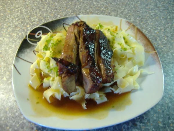 Rückwärts gebratene Putenoberkeulen - Rezept - Bild Nr. 3409