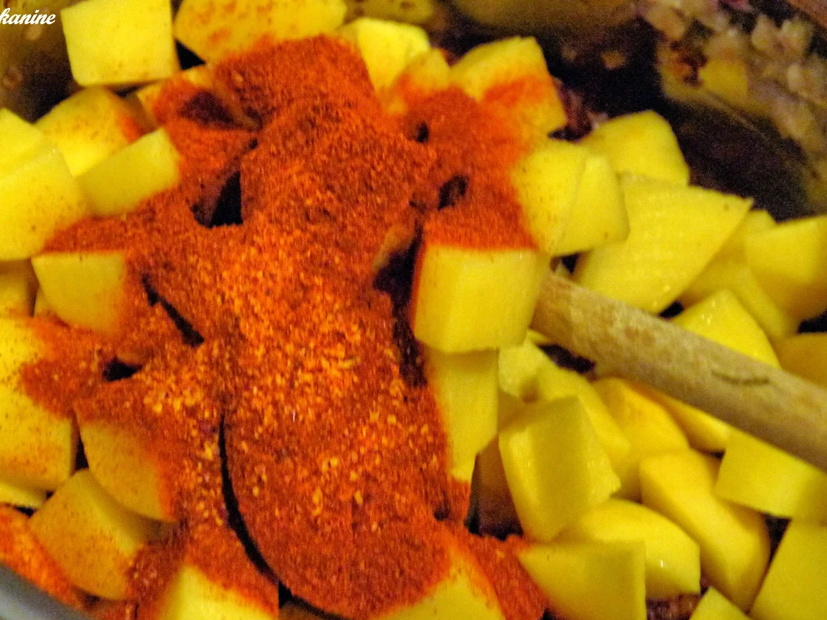 Kartoffelgulasch mit Knacker - Rezept - Bild Nr. 3421