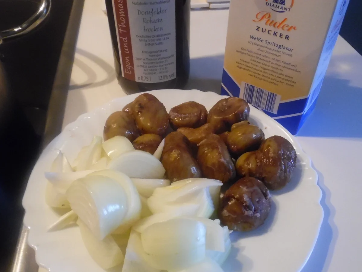 Rezept: Wildschwein Filet im Schinkenmantel mit Rotwein-Maronen-Zwiebeln Bild Nr. 3427 Wildschwein Filet im Schinkenmantel mit Rotwein-Maronen-Zwiebeln - Rezept - Bild Nr. 3427