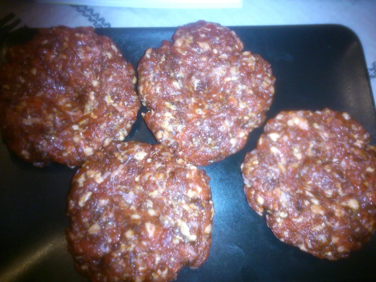 Rezept: Cheeseburger *DELUXE* Bild Nr. 3412 Cheeseburger *DELUXE* - Rezept - Bild Nr. 3412