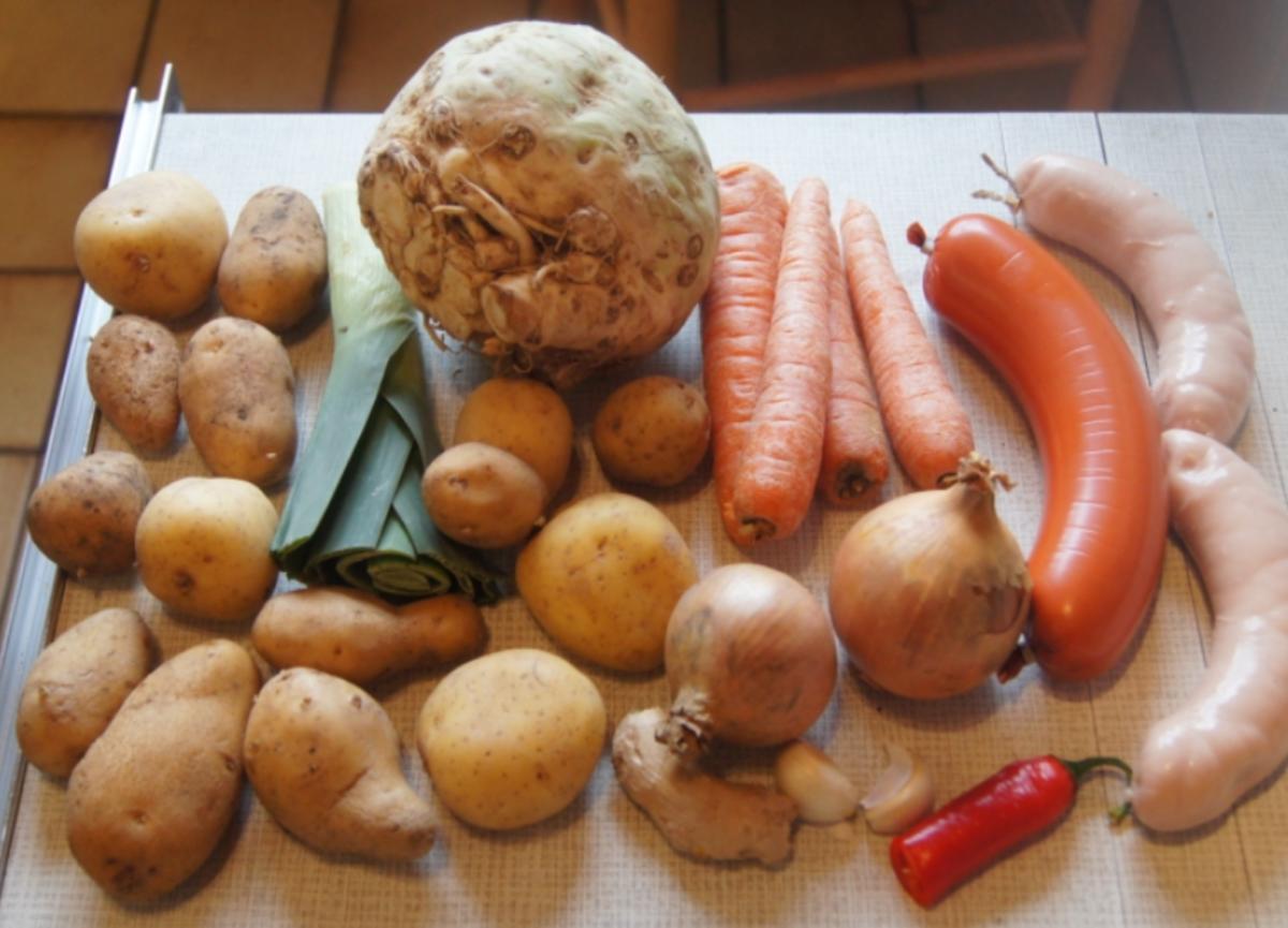 Sellerie-Kartoffel-Cremesuppe mit Einlage - Rezept - Bild Nr. 3417