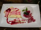 Johannisbeeren-Parfait an einem Fruchtspiegel - Rezept - Bild Nr. 3416
