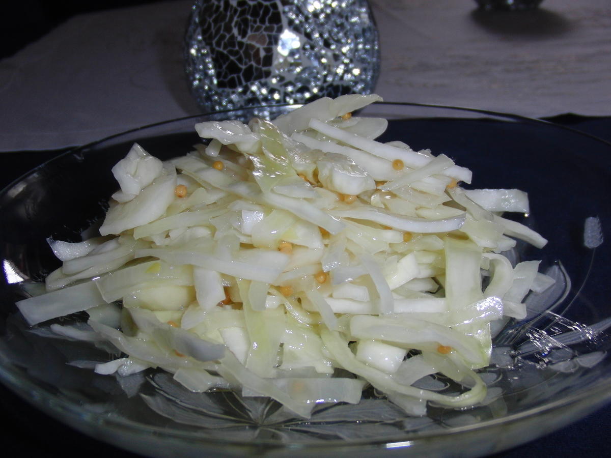 KRAUTSALAT schneller, gut vorzubereitender Weißkohlsalat - Rezept mit ...