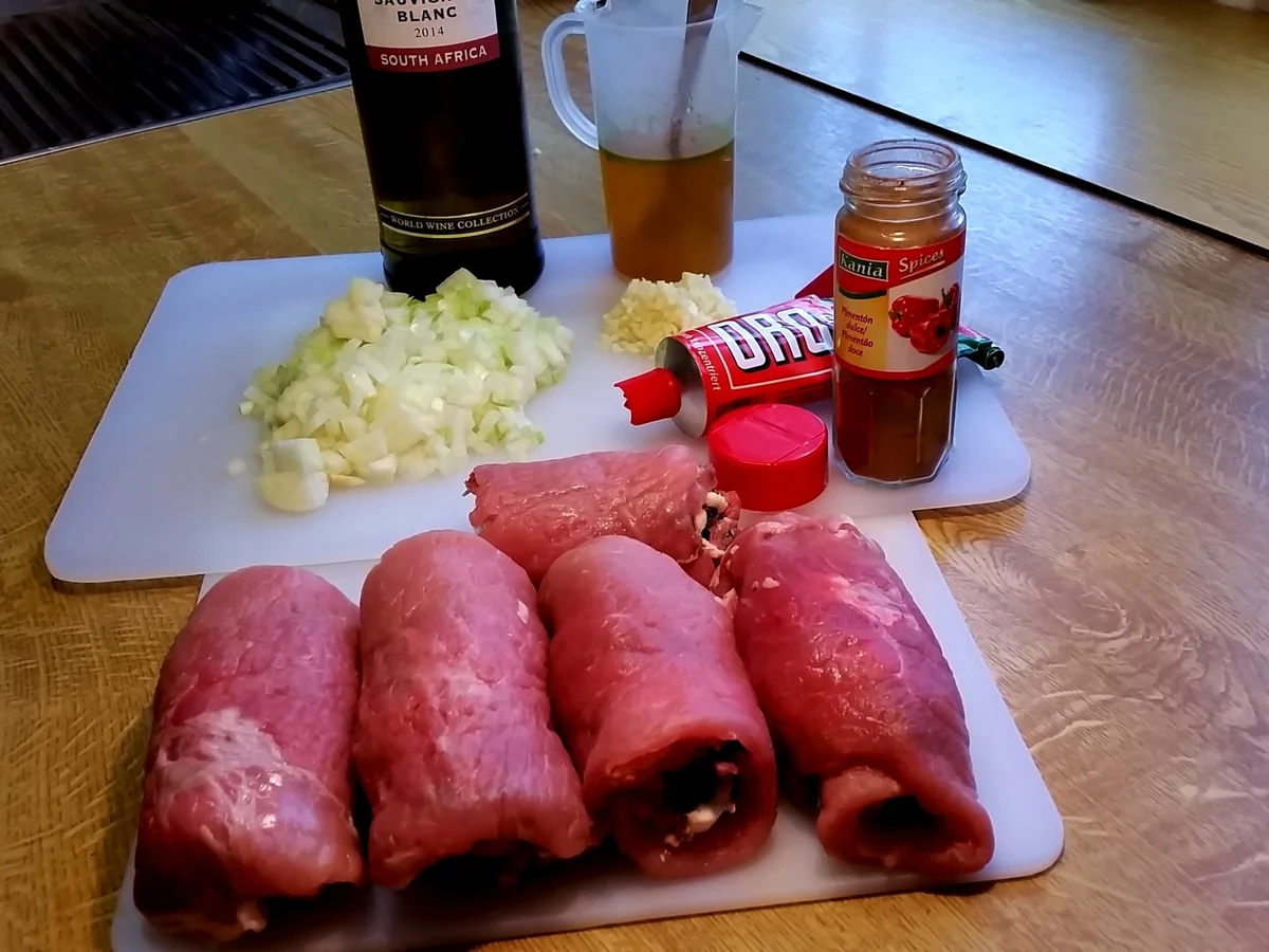 Rezept: Gefüllte Schnitzel-Rouladen Bild Nr. 3422 Gefüllte Schnitzel-Rouladen - Rezept - Bild Nr. 3422