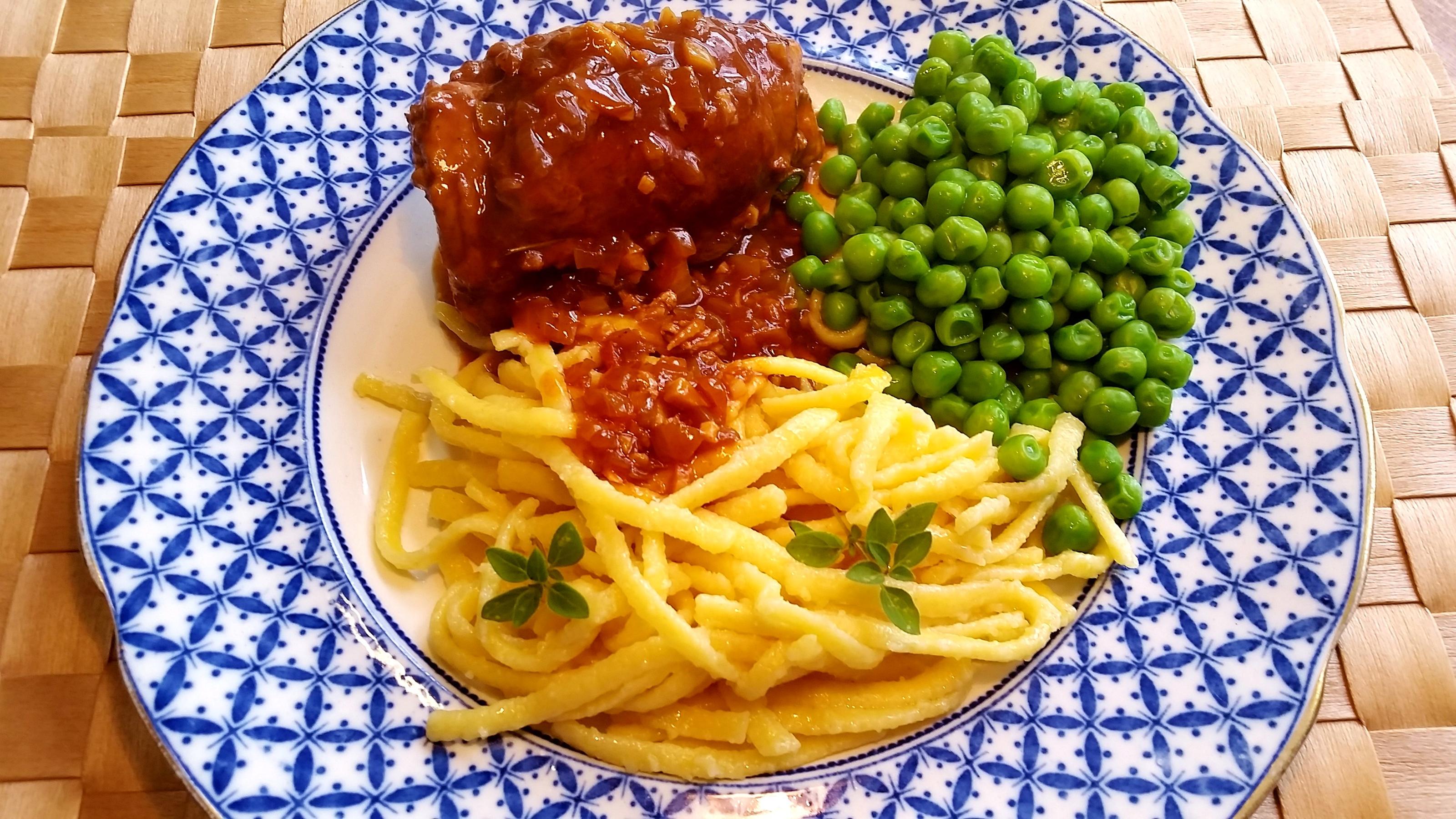 Bilder für Gefüllte Schnitzel-Rouladen - Rezept