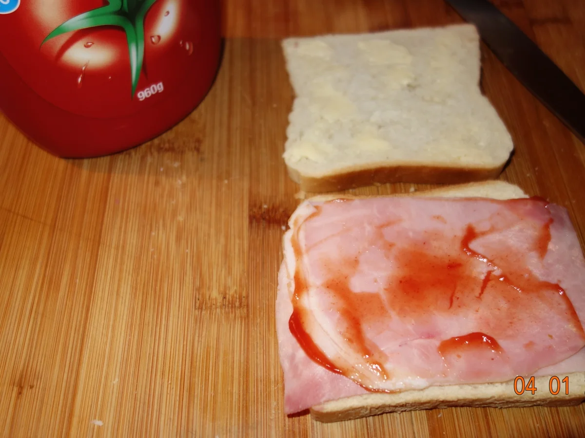 Rezept: Toast ganz simpel Bild Nr. 4054 Toast ganz simpel - Rezept - Bild Nr. 4054