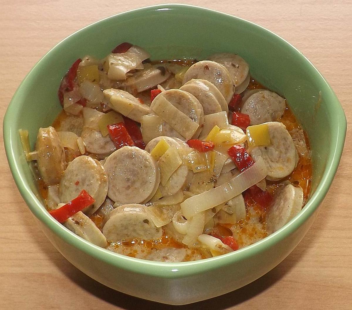 Bilder für Bratwurst-Lauch-Ragout Enzauer Art - Rezept