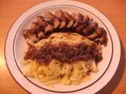 Fleisch: Entenbrust mit Rotwein-Zwiebelsauce - Rezept - Bild Nr. 3436