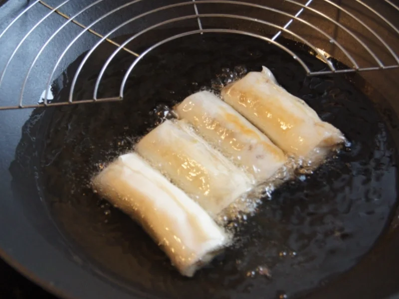 Frühlingsrollen mit pikanter Füllung - Rezept - Bild Nr. 3462