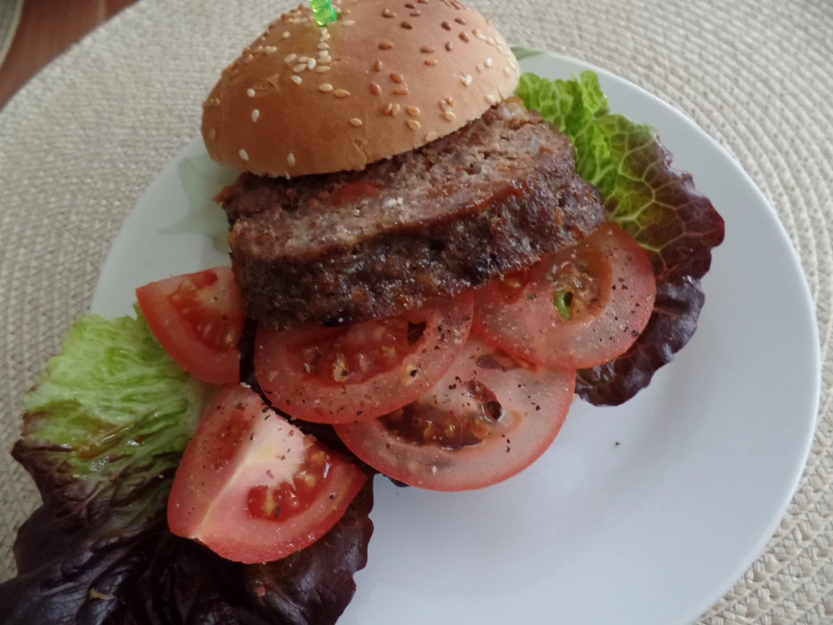 Rezept: Hackbraten-Burger Bild Nr. 3440 Hackbraten-Burger - Rezept - Bild Nr. 3440