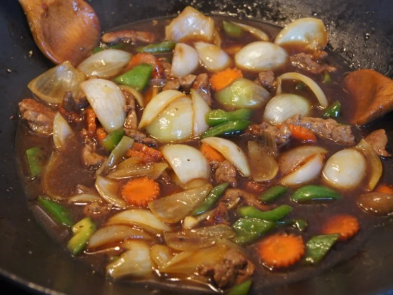 Rezept: Wok-Kalbsleber mit Gemüse und Reis Bild Nr. 3463 Wok-Kalbsleber mit Gemüse und Reis - Rezept - Bild Nr. 3463